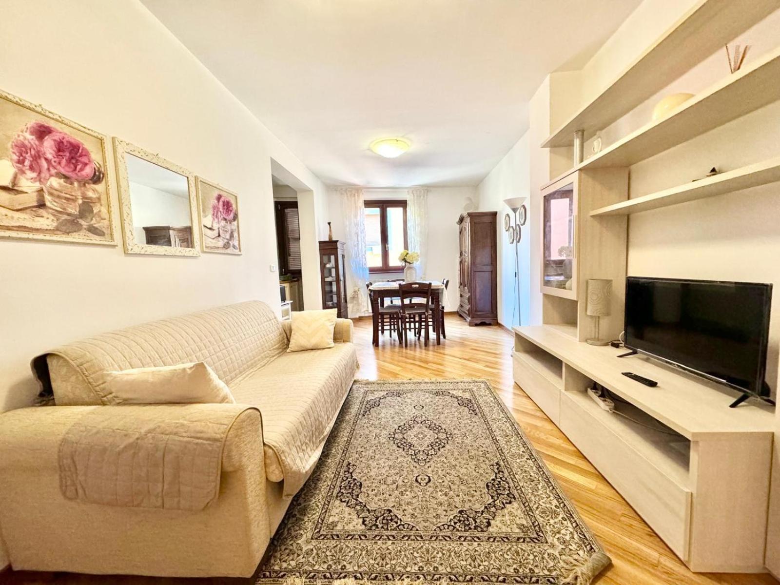 Appartamento Tra i due ponti Rieti Esterno foto